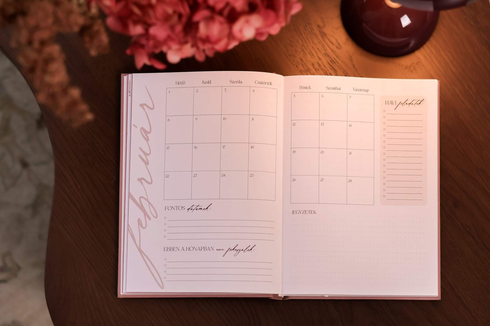 Simply Planned 2027 – Dusty Rose – Havi tervező